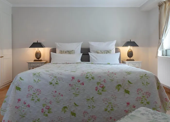 5 Апартаменты *